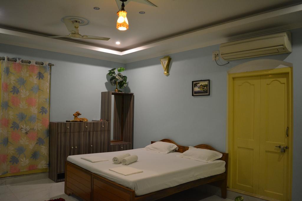 Shiva Ganges View Guest House Váránaszi Kültér fotó