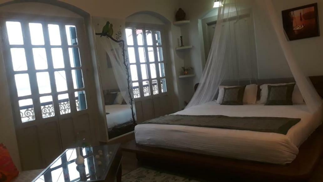 Shiva Ganges View Guest House Váránaszi Kültér fotó