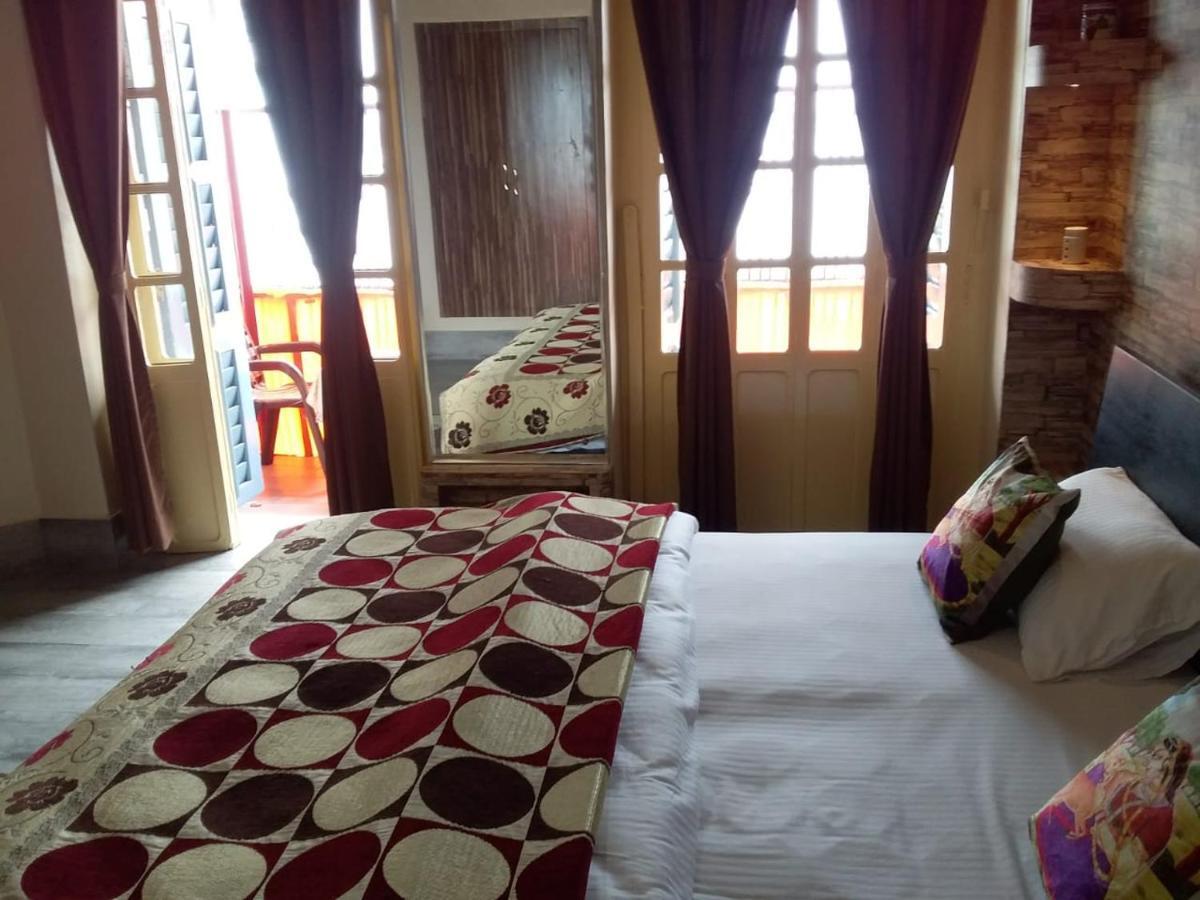 Shiva Ganges View Guest House Váránaszi Kültér fotó