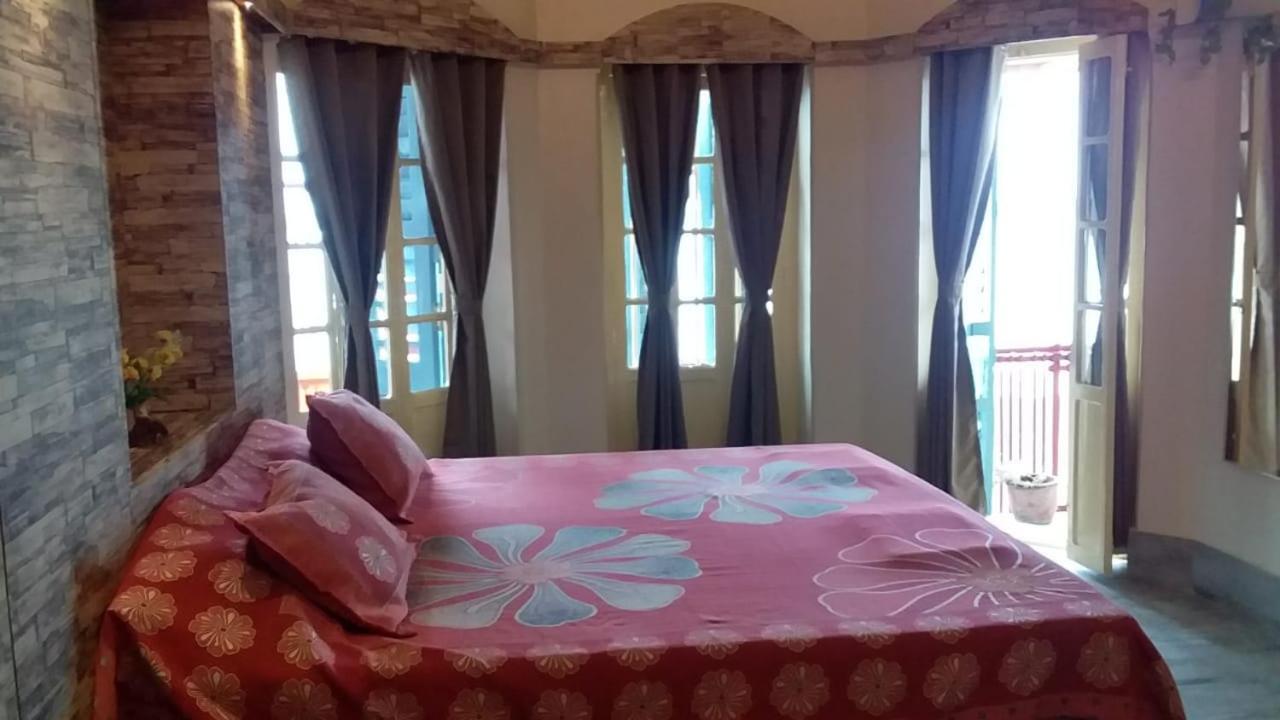 Shiva Ganges View Guest House Váránaszi Kültér fotó